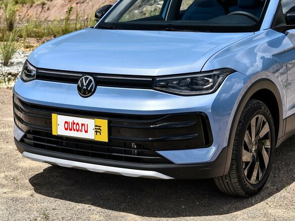 2026 Volkswagen Tharu XR, голубой, 2077000 рублей - вид 1