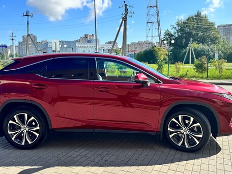 2019 Lexus RX 300 IV Рестайлинг, красный, 4500000 рублей, вид 3