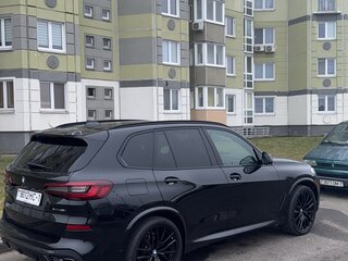 2021 BMW X5 40i IV (G05/G18), чёрный, 5500000 рублей, вид 3