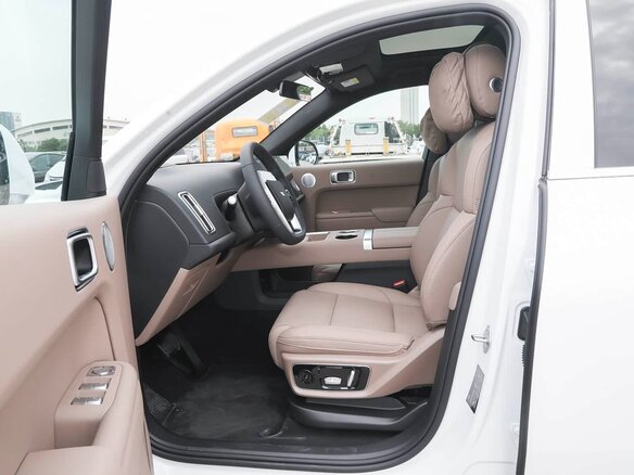 2026 Li Auto (Lixiang) L7 52.3 kWh I Рестайлинг, белый, 8695000 рублей - вид 5