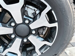 2025 Lada (ВАЗ) Niva Legend I, серебристый, 1100000 рублей, вид 4