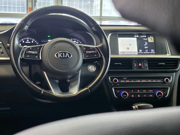 2019 Kia Optima IV Рестайлинг, белый - вид 19