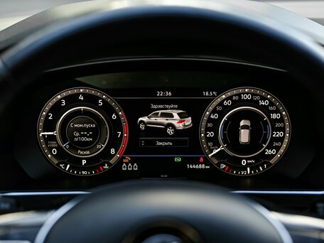 2018 Volkswagen Tiguan II, серебристый, 2234000 рублей, вид 5