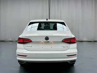 2022 Volkswagen Lavida III, белый, 1499099 рублей, вид 5