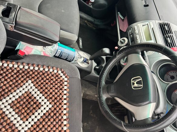 2004 Honda Fit I, серый, 130000 рублей - вид 6