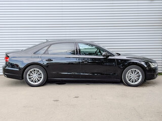 2016 Audi A8 Long III (D4) Рестайлинг, чёрный, 2900000 рублей, вид 4