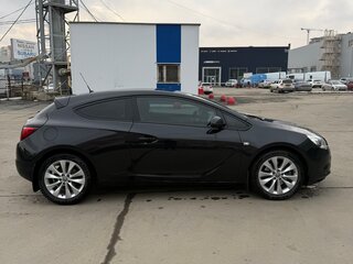 2013 Opel Astra GTC J Рестайлинг, чёрный, 1020000 рублей, вид 3