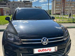 2012 Volkswagen Touareg II, чёрный, 1950000 рублей, вид 2