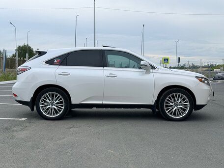 2010 Lexus RX 350 III, белый, 2400000 рублей, вид 4