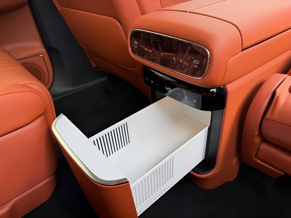 2026 Geely Galaxy M9 210, чёрный, 7080000 рублей - вид 17