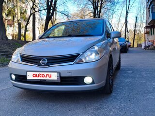 2007 Nissan Tiida I, серебристый, 700000 рублей, вид 2