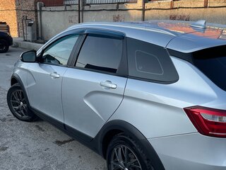 2020 Lada (ВАЗ) Vesta SW Cross I, серый, 990000 рублей, вид 4