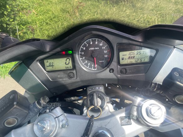 2004 Honda VFR 800, серый, 400000 рублей - вид 13