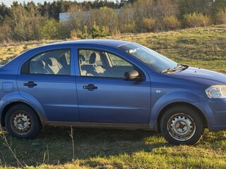 2008 Chevrolet Aveo I Рестайлинг, синий, 210000 рублей, вид 3