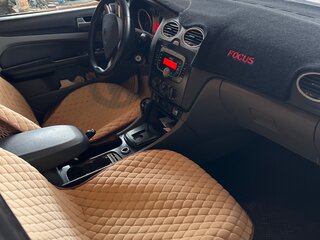 2011 Ford Focus II Рестайлинг, белый, 550000 рублей, вид 5