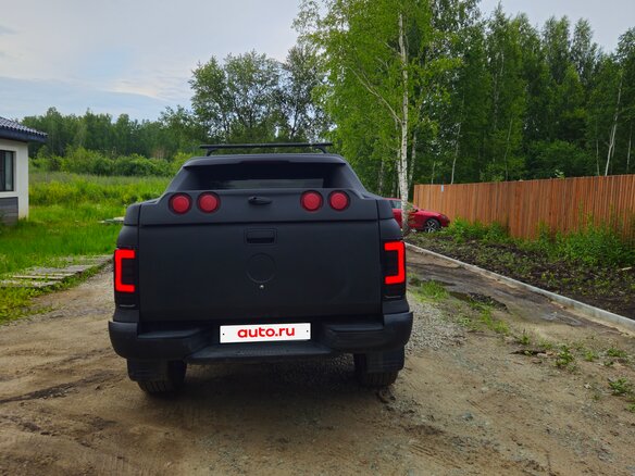 2011 Volkswagen Amarok I, чёрный, 1370000 рублей - вид 7