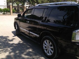 2007 Infiniti QX56 I Рестайлинг, чёрный, 1800000 рублей, вид 4