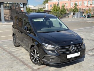 2022 Mercedes-Benz T-Класс 180, чёрный, 4250000 рублей, вид 2