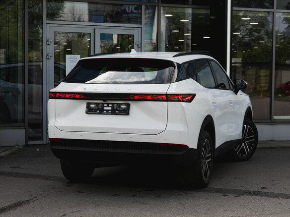 2025 Omoda C7, белый - вид 7