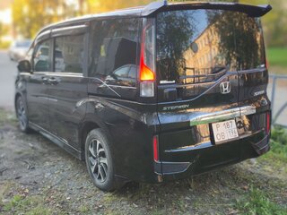 2018 Honda Stepwgn Spada V Рестайлинг, чёрный, 2250000 рублей, вид 4