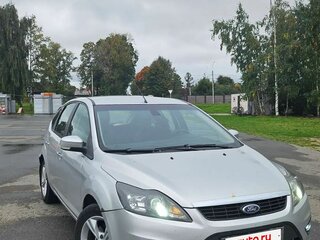 2010 Ford Focus II Рестайлинг, серый, 550000 рублей, вид 1