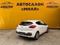 2017 Kia Ceed II Рестайлинг, белый, 1330000 рублей - вид 4
