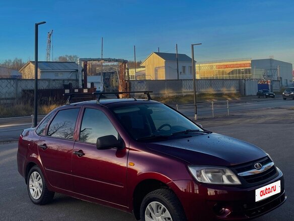 2013 Lada (ВАЗ) Granta I, красный, 305000 рублей