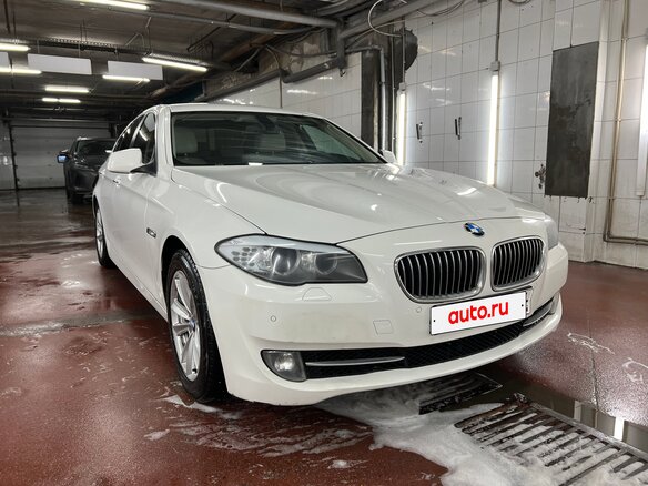 2012 BMW 5 серии 528i xDrive VI (F10/F11/F07), белый, 1950000 рублей - вид 7