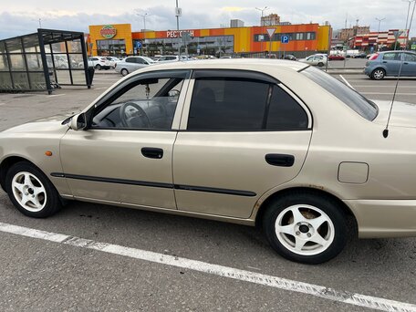2005 Hyundai Accent ТагАЗ II, бежевый, 350000 рублей, вид 5