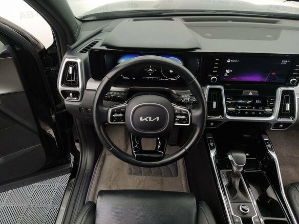 2022 Kia Sorento IV, чёрный - вид 34