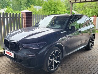 2019 BMW X5 40i IV (G05/G18), чёрный, 6000000 рублей, вид 1