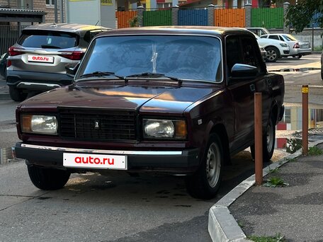 2006 Lada (ВАЗ) 2107, пурпурный, 135000 рублей, вид 1
