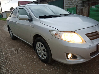 2008 Toyota Corolla X (E140, E150), серебристый, 660000 рублей, вид 2