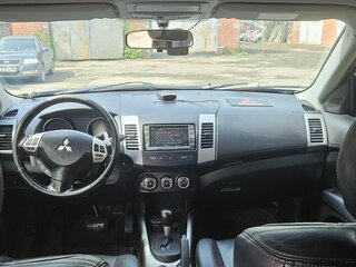 2011 Mitsubishi Outlander II Рестайлинг, чёрный, 1100000 рублей, вид 5