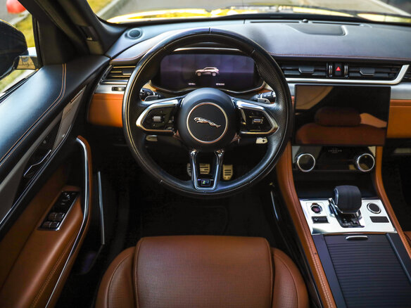 2020 Jaguar F-Pace I Рестайлинг, чёрный, 5199000 рублей - вид 12