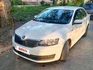 2019 Skoda Rapid I Рестайлинг, белый, 950000 рублей, вид 1