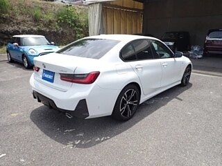 2023 BMW 3 серии 320i VII (G2x) Рестайлинг, белый, 2850000 рублей - вид 6