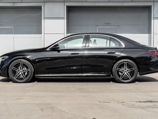 2025 Mercedes-Benz E-Класс 300 VI (W214, S214), чёрный, 8490000 рублей, вид 5