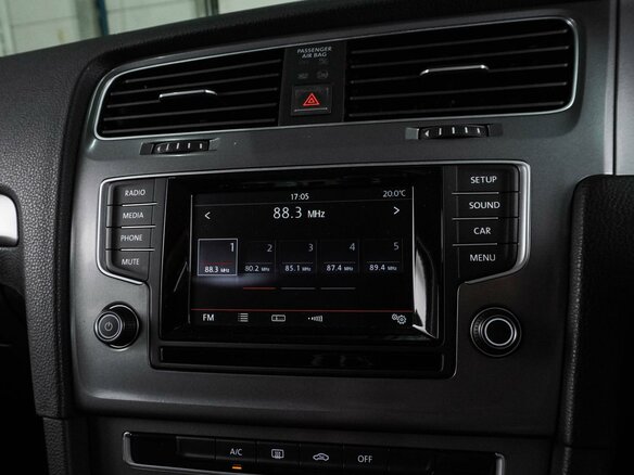 2013 Volkswagen Golf VII, красный, 1245000 рублей - вид 16
