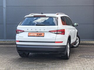 2020 Skoda Kodiaq I, белый, 2829000 рублей, вид 4
