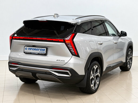 2024 Geely Atlas II, серый, 2655000 рублей - вид 3
