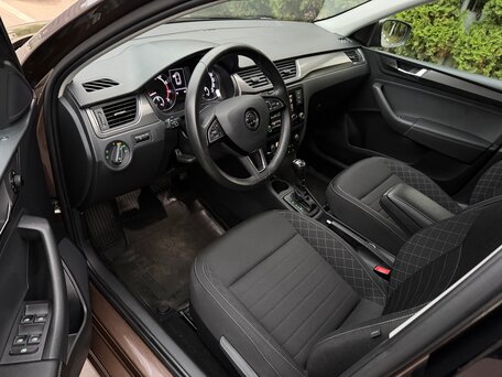 2019 Skoda Rapid I Рестайлинг, коричневый, 1818000 рублей, вид 4