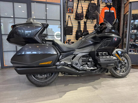 2022 Honda GL 1800 Gold Wing, чёрный, 3250000 рублей, вид 2
