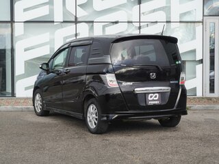 2013 Honda Freed Spike I Рестайлинг, чёрный, 1177000 рублей, вид 3