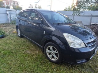 2005 Toyota Corolla Verso I Рестайлинг, чёрный, 630000 рублей, вид 3