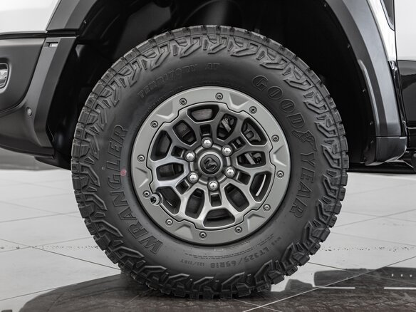 2025 Ram 1500 RHO V Рестайлинг, белый, 10790000 рублей - вид 11