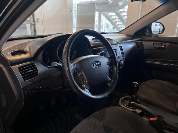 2010 Kia Magentis 5-speed II Рестайлинг, чёрный, 514000 рублей - вид 22