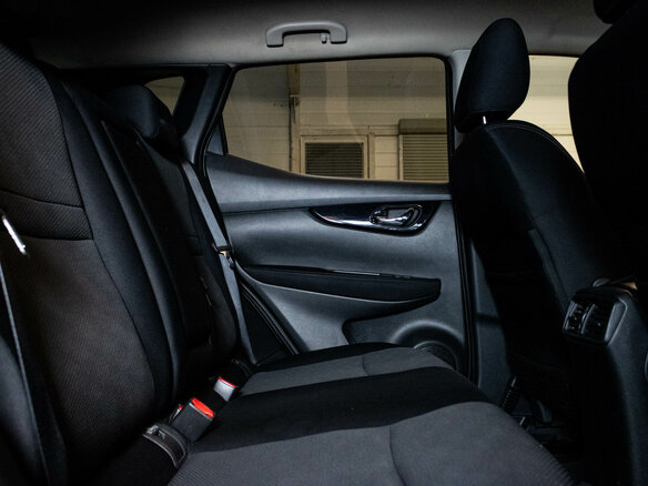 2017 Nissan Qashqai II, серый, 1595000 рублей - вид 10
