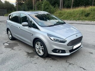 2018 Ford S-MAX S&S II, серебристый, 2200000 рублей, вид 3
