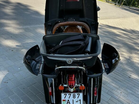 2015 Indian Roadmaster, чёрный, 1146215 рублей - вид 18